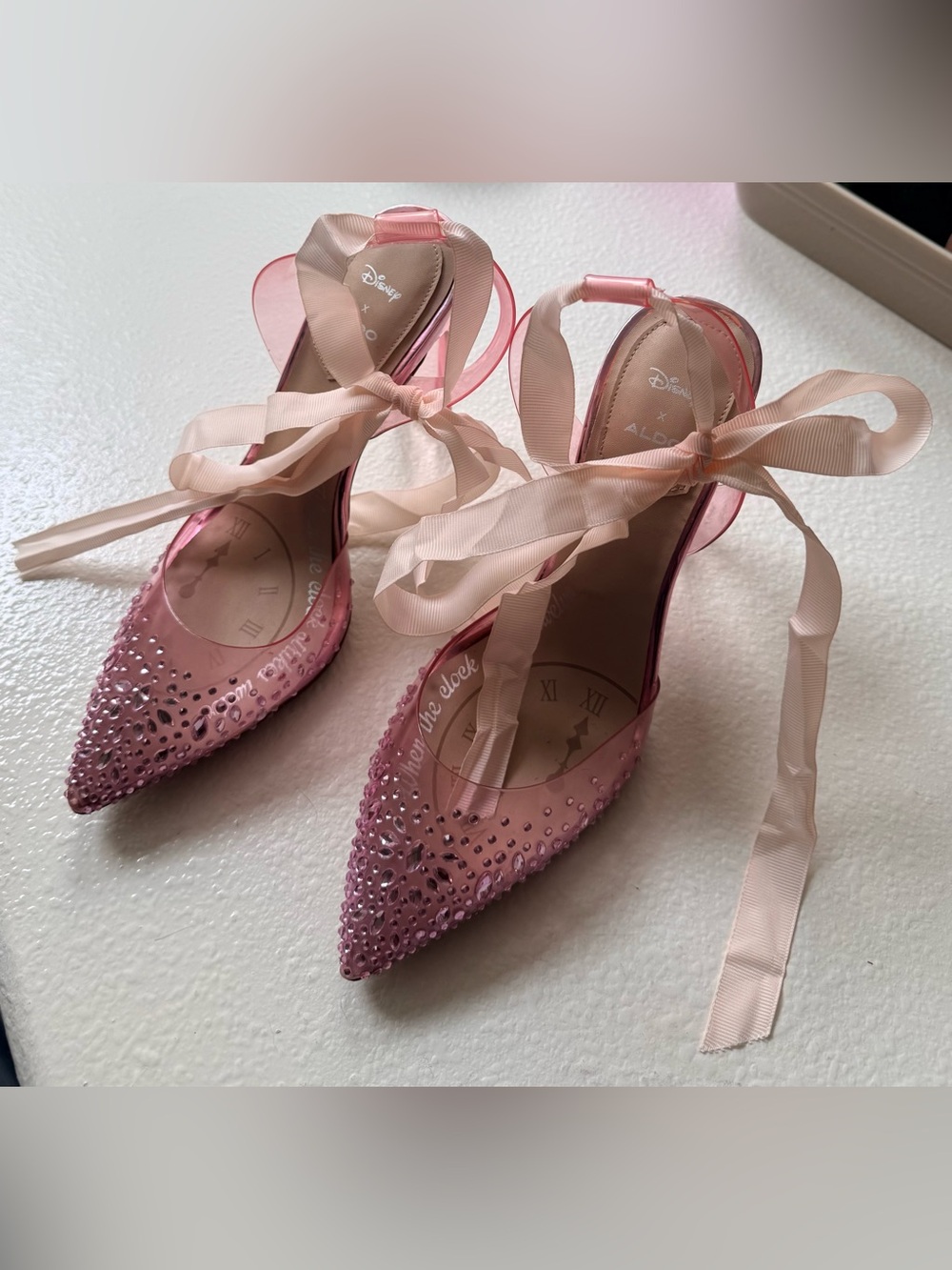 Aldo x Disney Reworked Rhinestone Pointed Toe Lucite Clear See Through Heels 8.5 - Picture 2 of 4